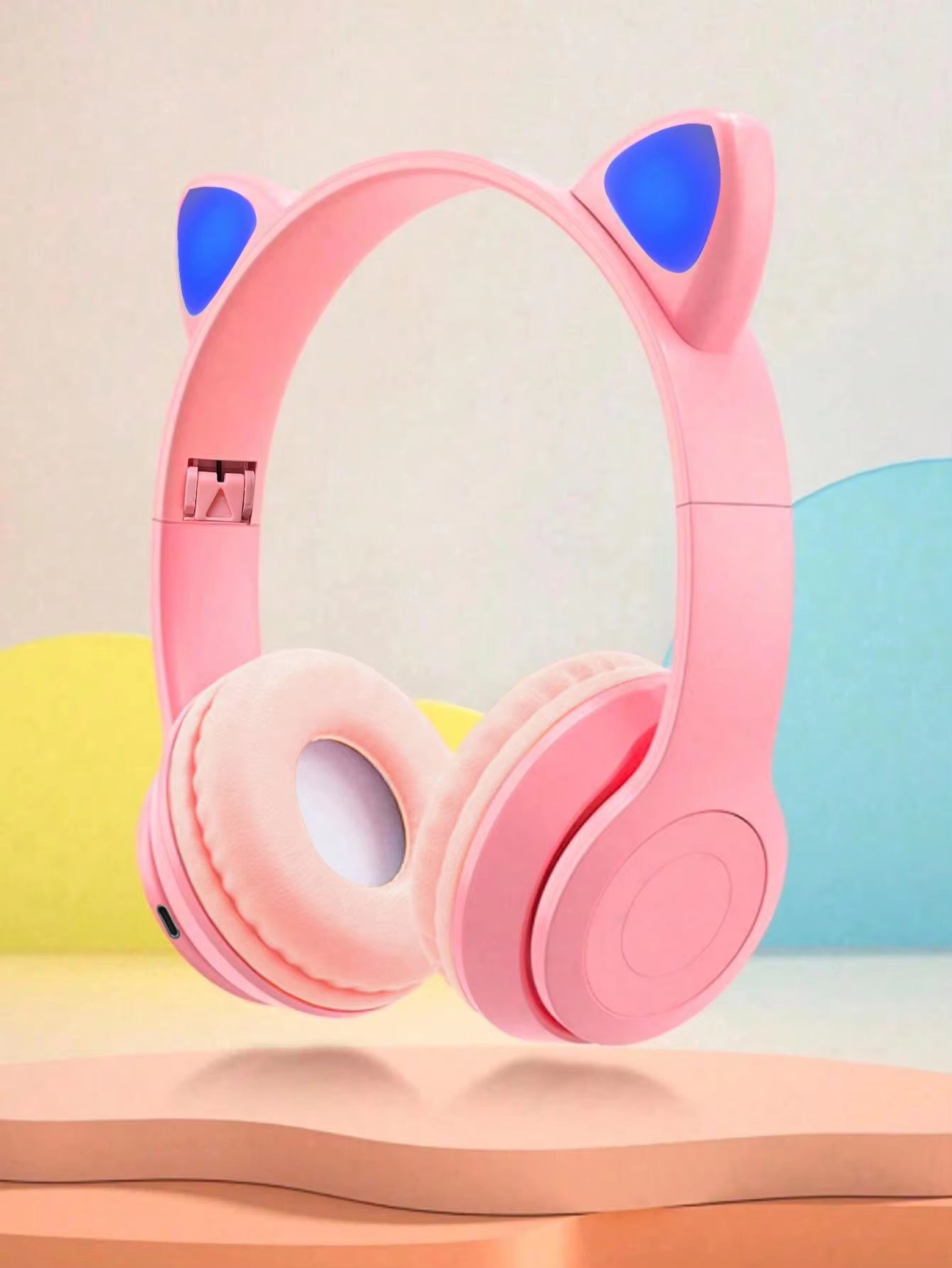 Fashionable foldable cool glowing cat-ear over-ear headphones, suitable for office use / listening to music / exercising